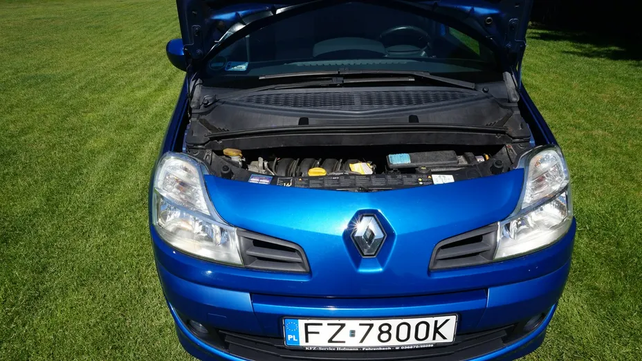 RENAULT Modus -