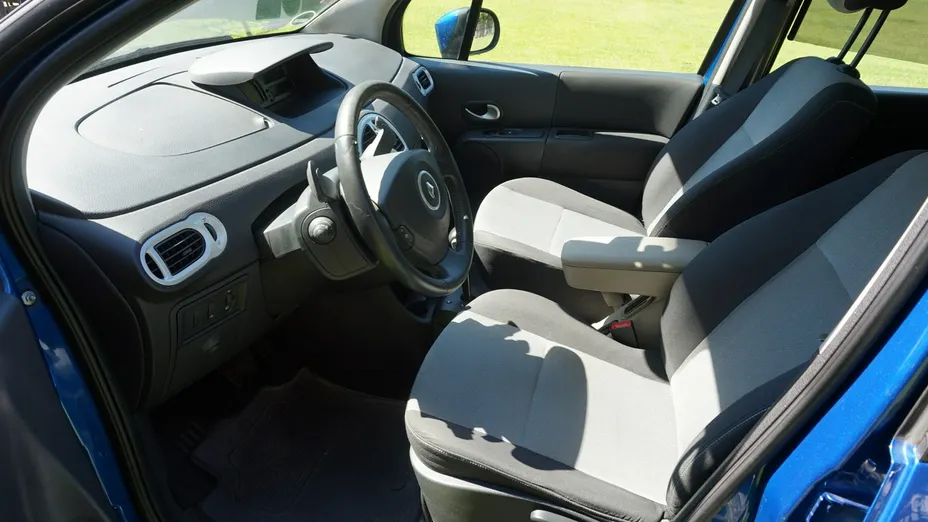RENAULT Modus -