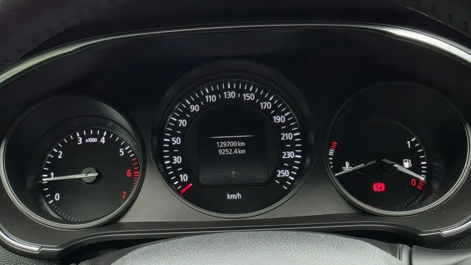 RENAULT Megane -