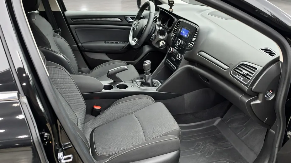 RENAULT Megane -