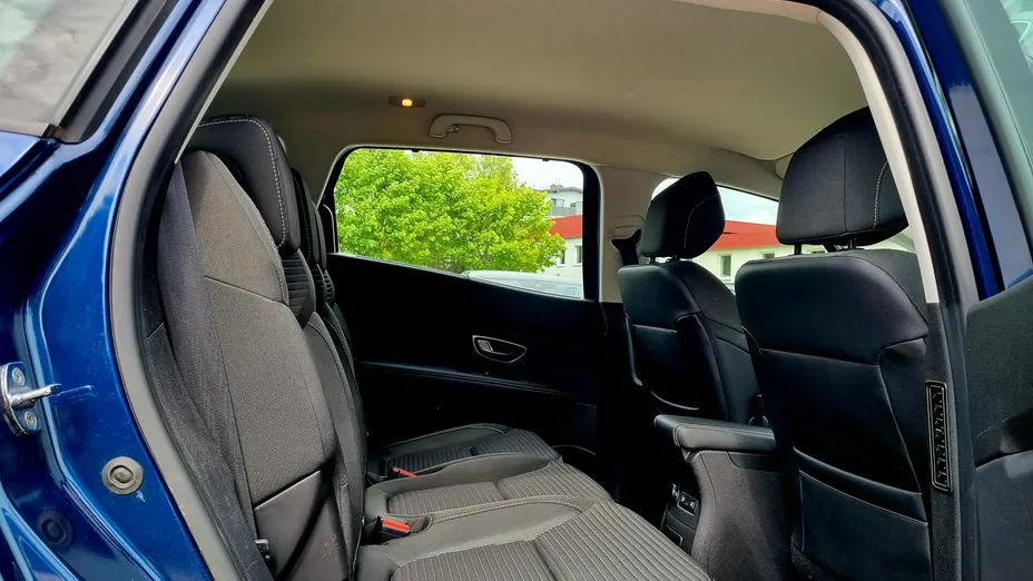 RENAULT Grand Scenic -