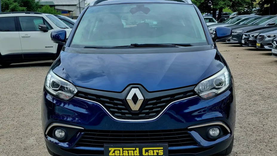 RENAULT Grand Scenic -