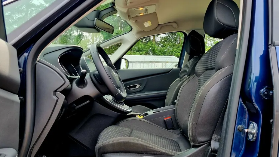 RENAULT Grand Scenic -