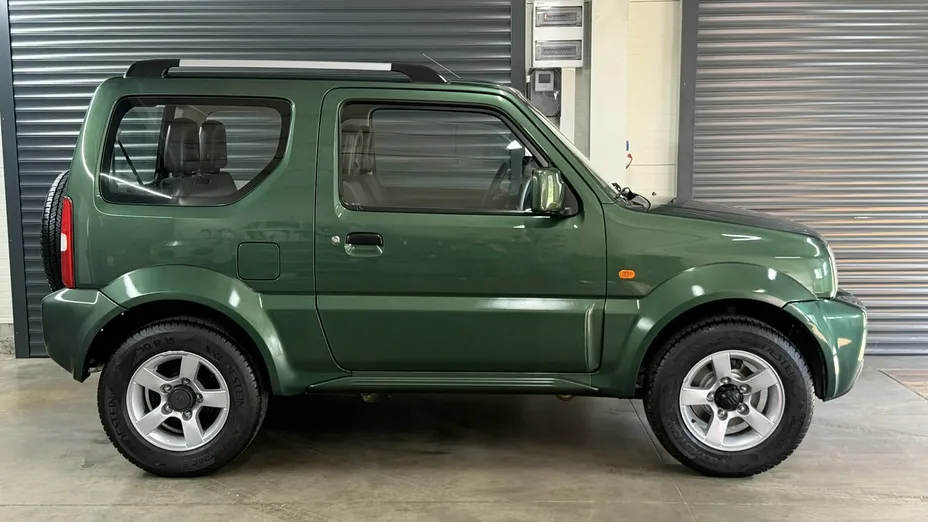 SUZUKI Jimny -