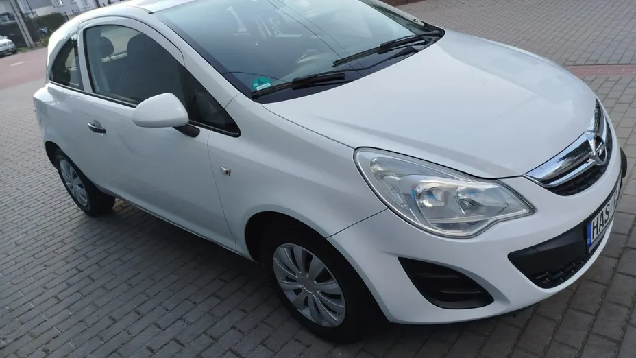 OPEL Corsa -