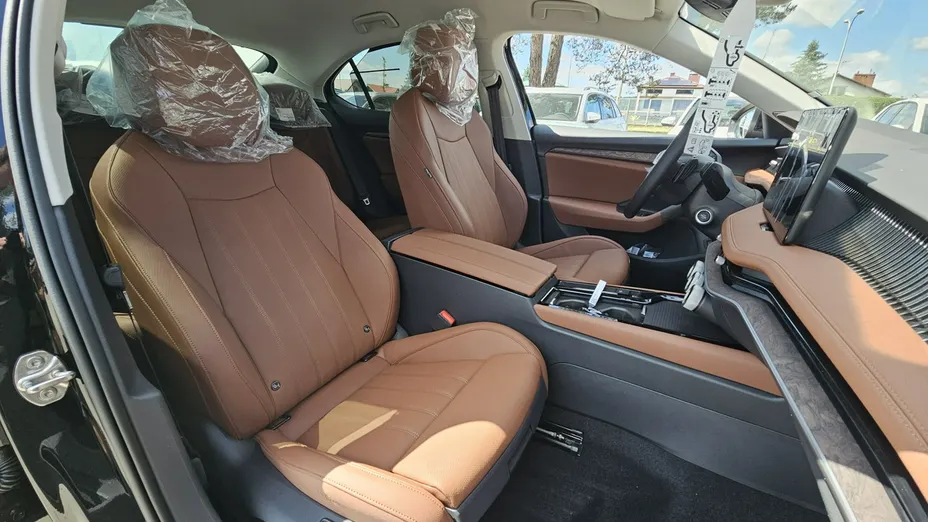 SKODA Superb -