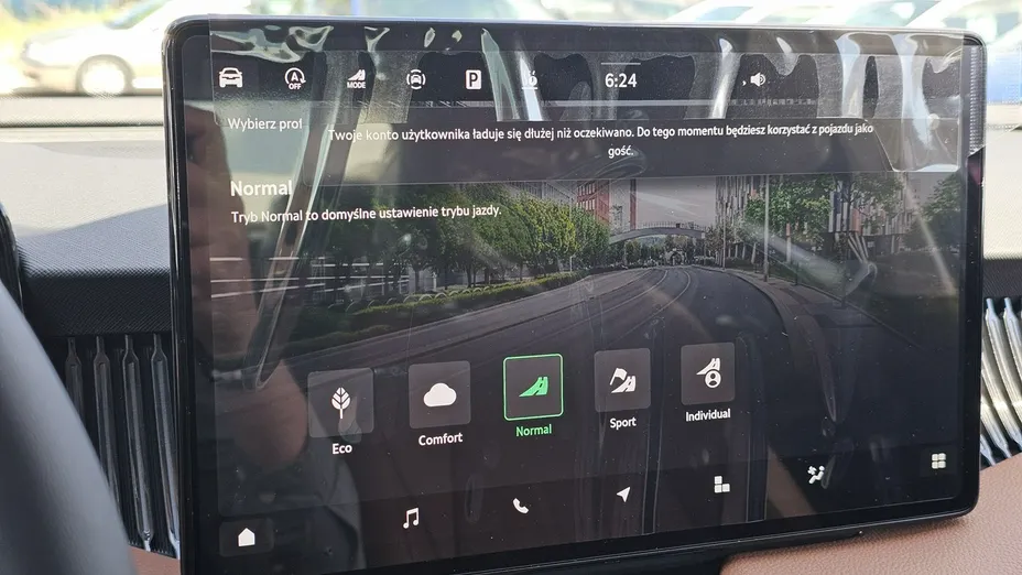 SKODA Superb -