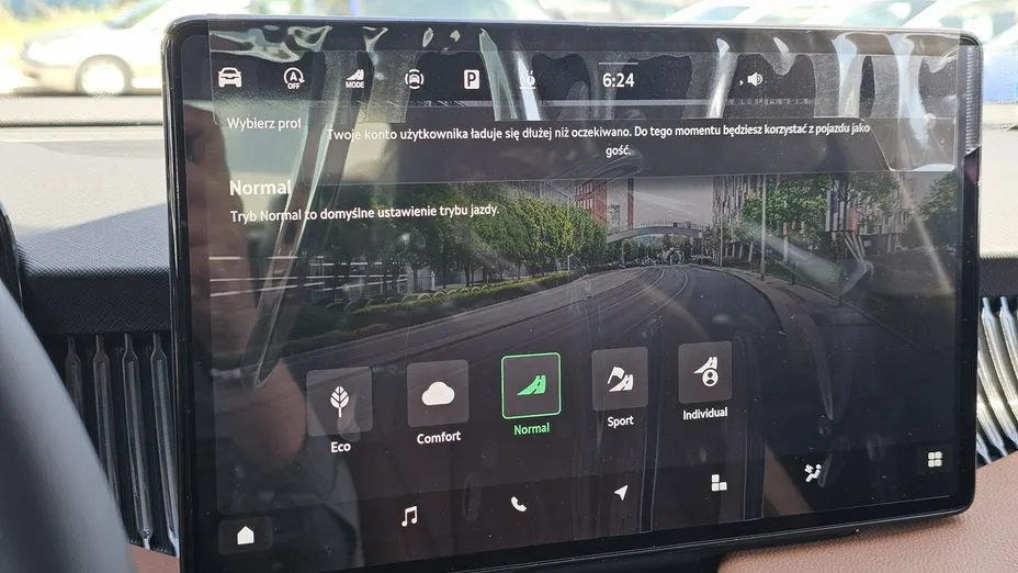 SKODA Superb -