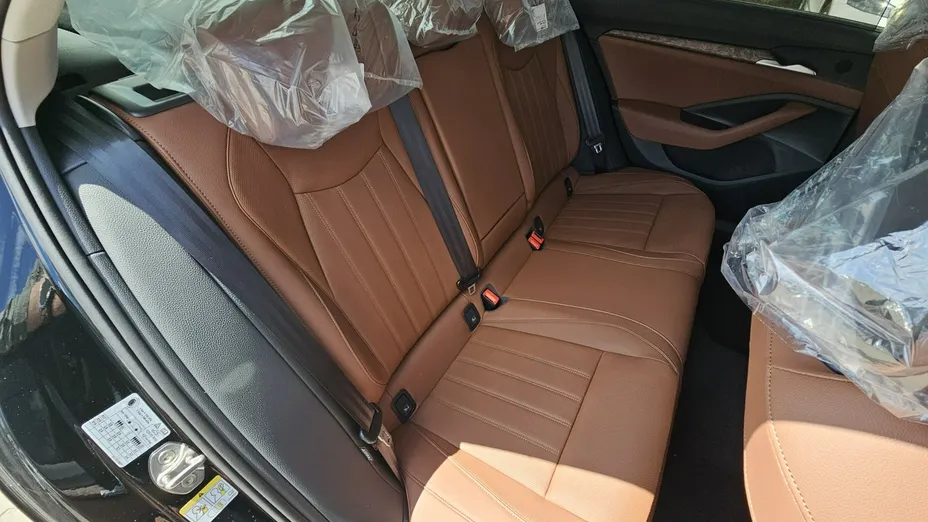 SKODA Superb -