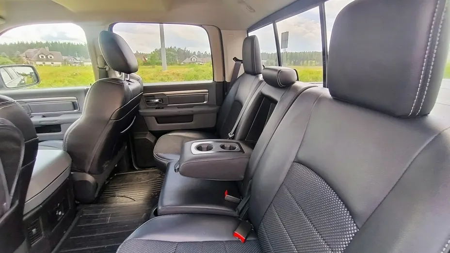 DODGE RAM -
