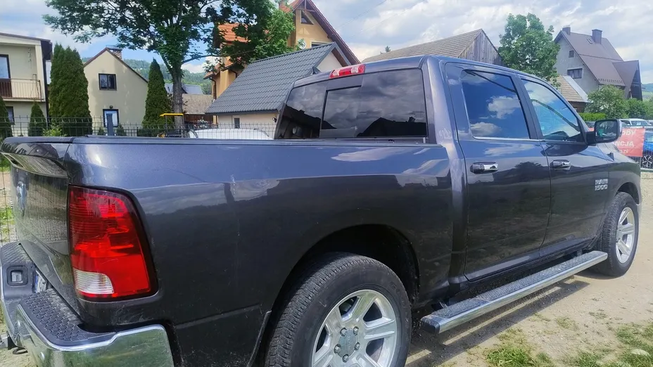DODGE RAM -