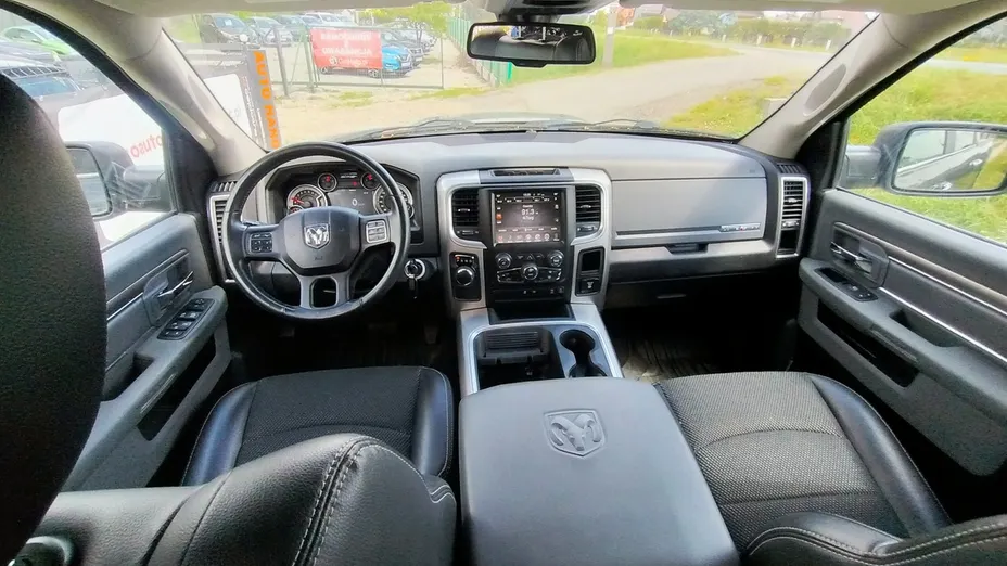 DODGE RAM -