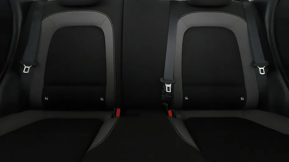 HYUNDAI Kona -