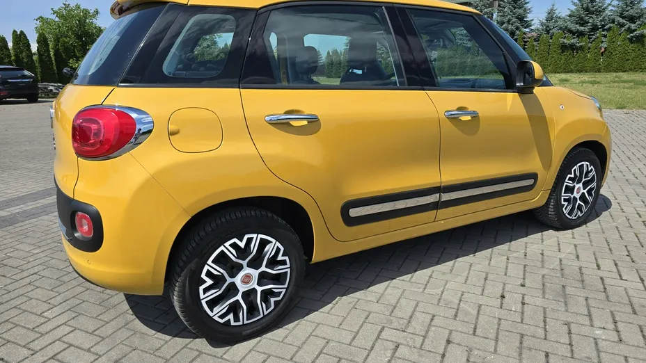 FIAT 500L -