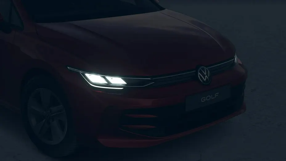VOLKSWAGEN Golf -