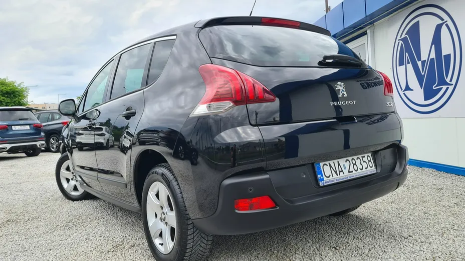 PEUGEOT 3008 -