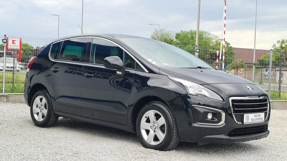 PEUGEOT 3008 -