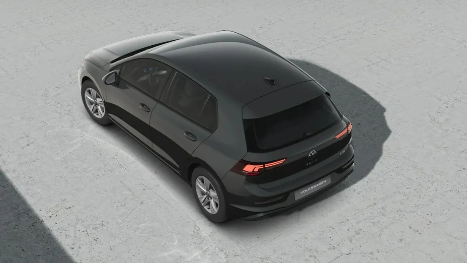 VOLKSWAGEN Golf -