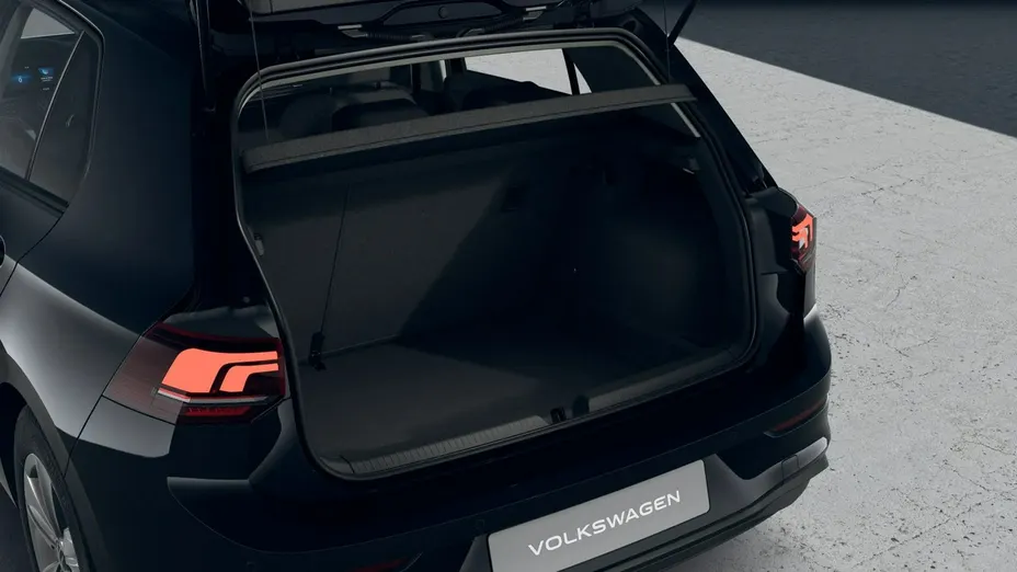VOLKSWAGEN Golf -