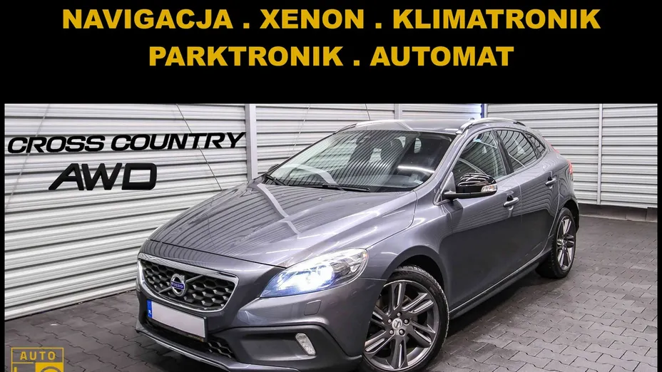 VOLVO V40 Cross Country -