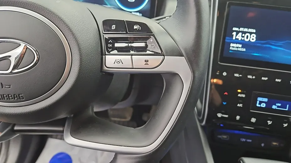 HYUNDAI Tucson -