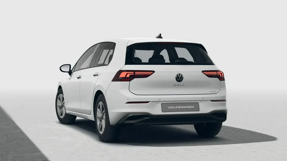 VOLKSWAGEN Golf -