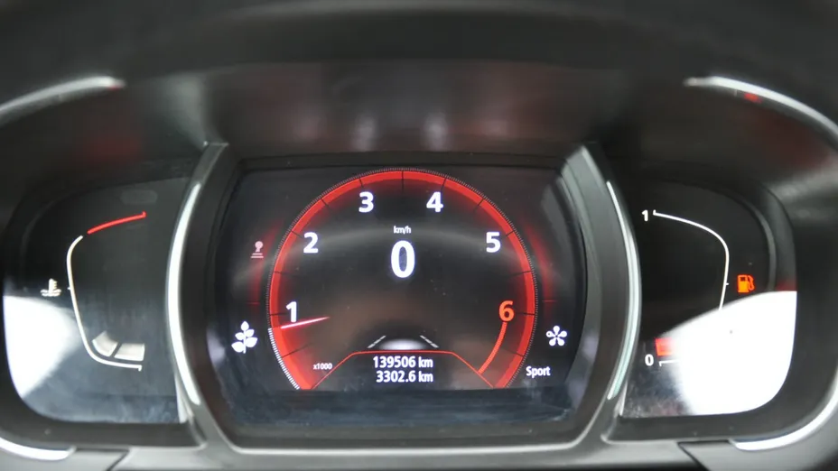 RENAULT Grand Scenic -