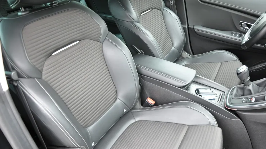 RENAULT Grand Scenic -