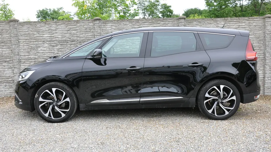 RENAULT Grand Scenic -