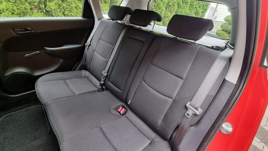 HYUNDAI i30 -