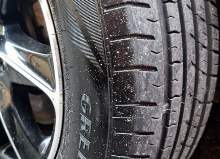 HYUNDAI i30 -