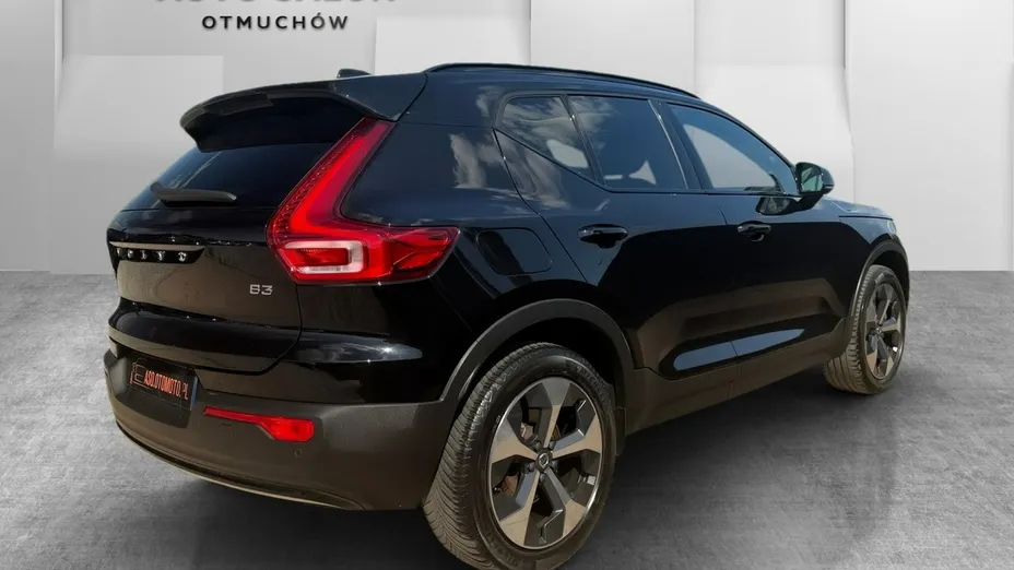 VOLVO XC40 -