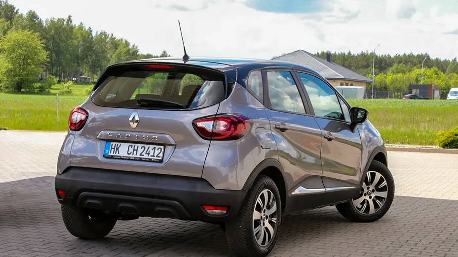 RENAULT Captur -