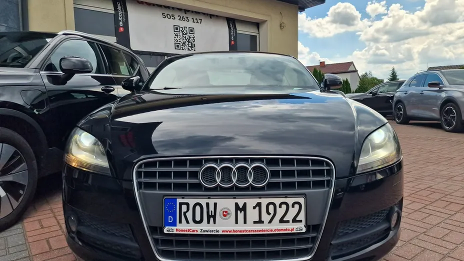AUDI TT -