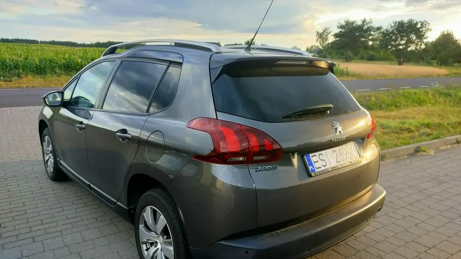 PEUGEOT 2008 -