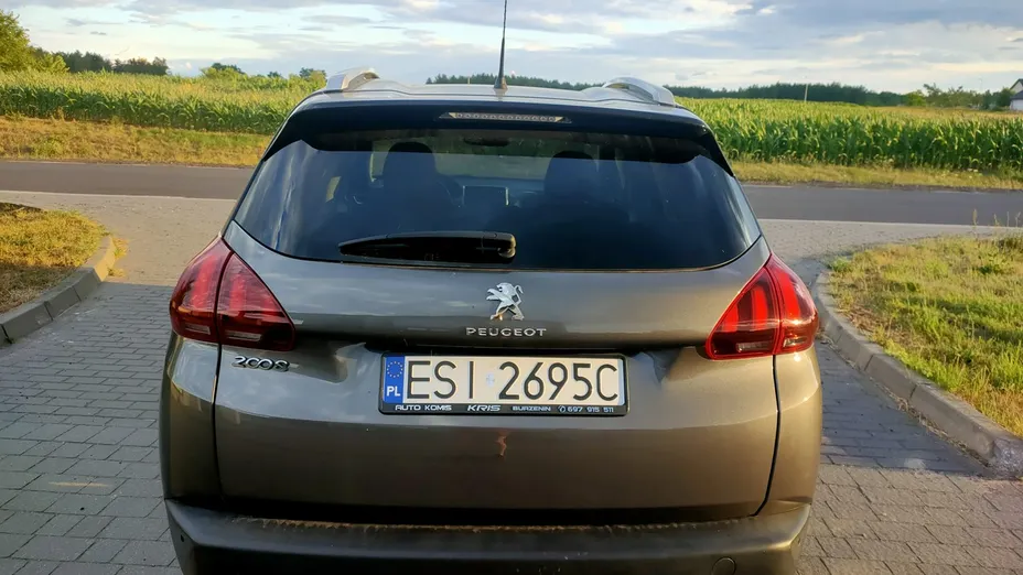 PEUGEOT 2008 -