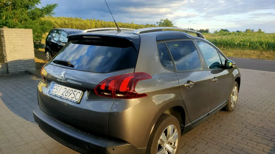PEUGEOT 2008 -