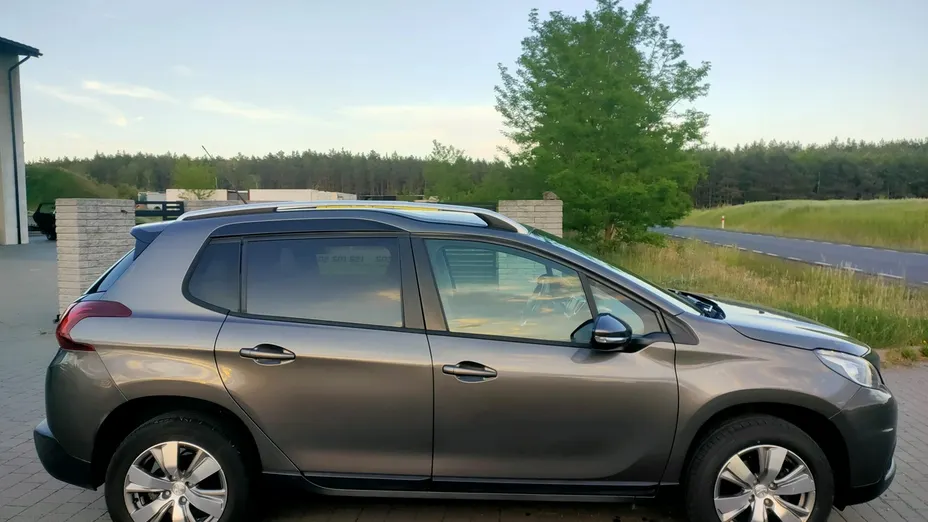 PEUGEOT 2008 -