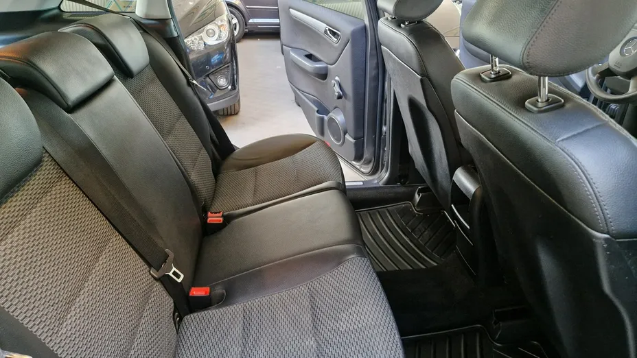 MERCEDES-BENZ B Klasa -