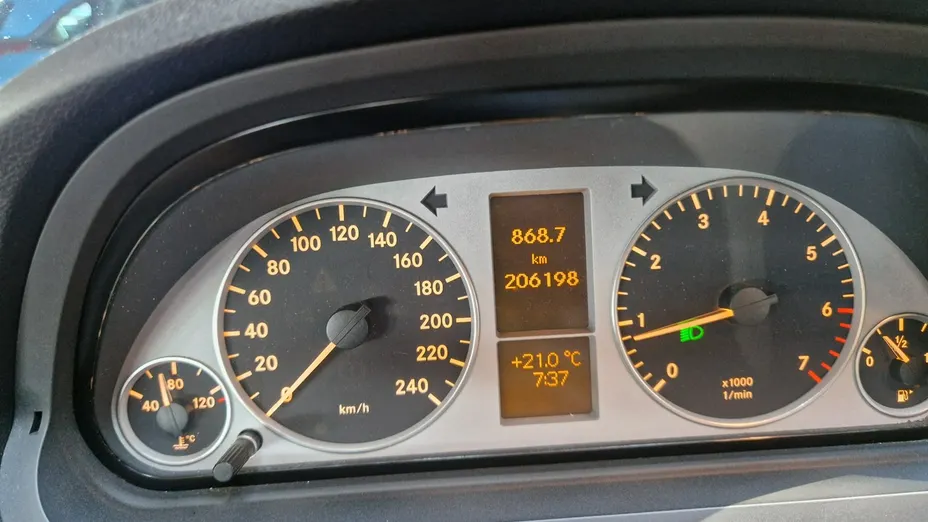 MERCEDES-BENZ B Klasa -