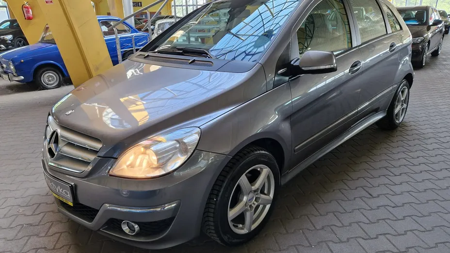 MERCEDES-BENZ B Klasa -