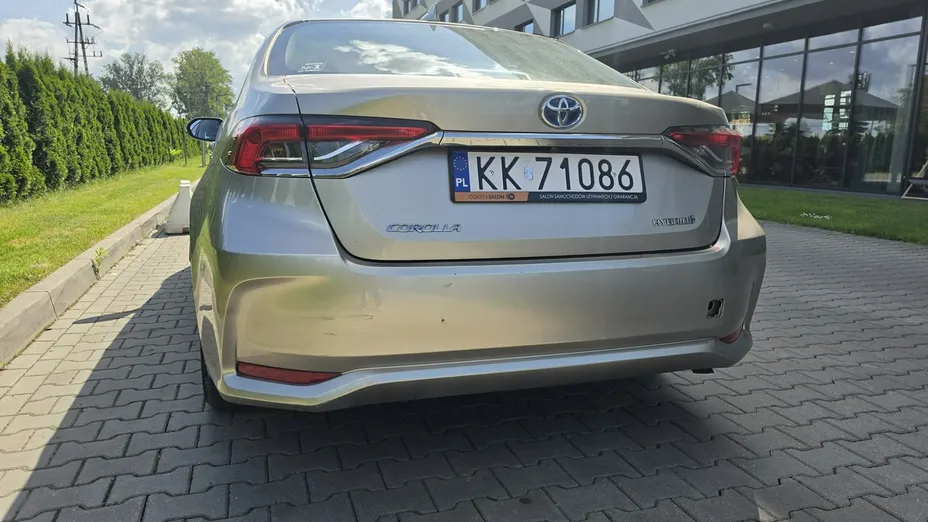 TOYOTA Corolla -