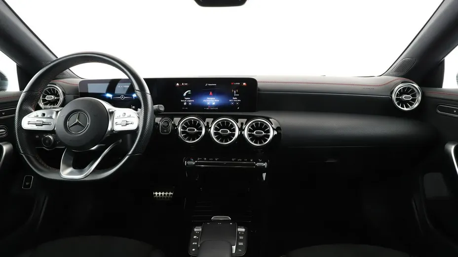 MERCEDES-BENZ CLA -