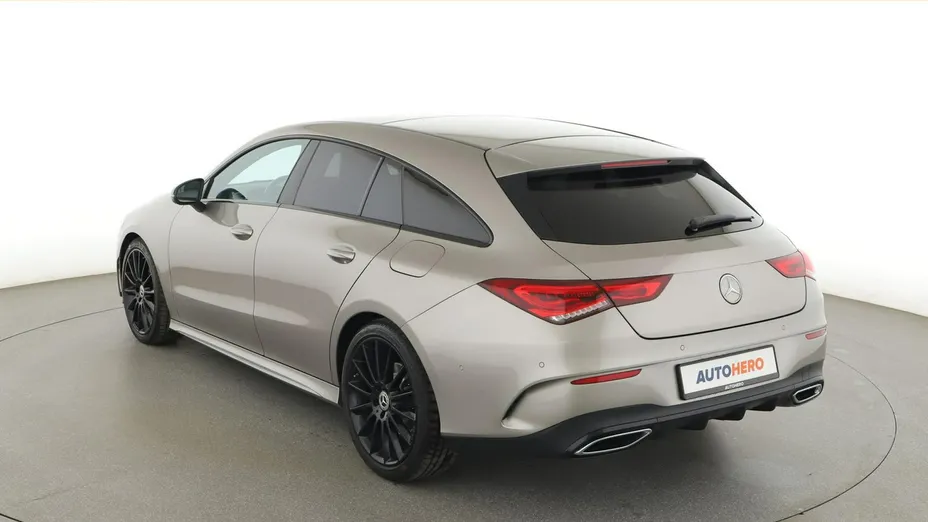 MERCEDES-BENZ CLA -