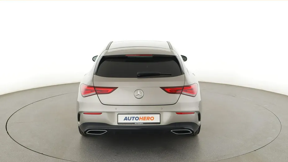 MERCEDES-BENZ CLA -