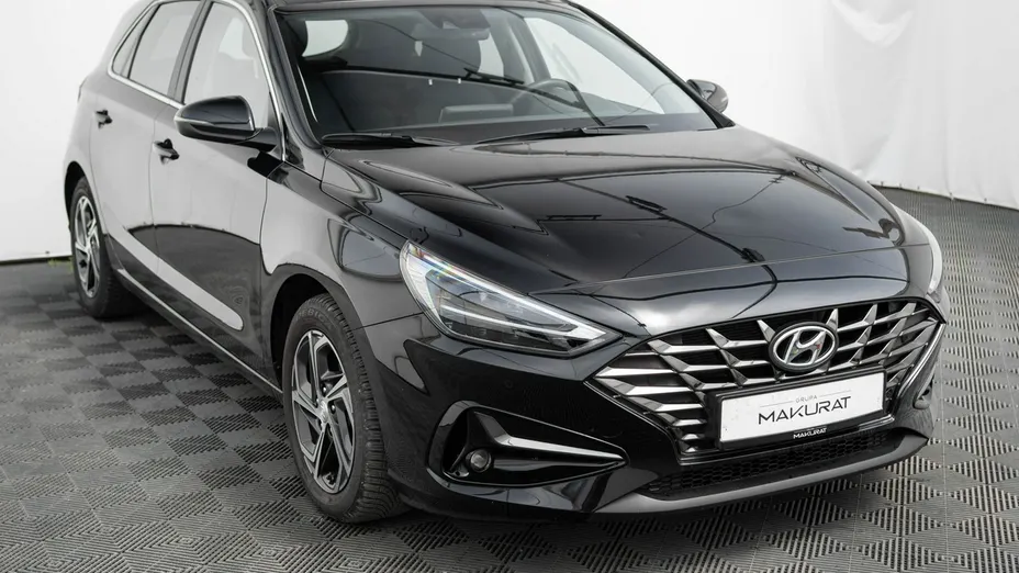HYUNDAI i30 -