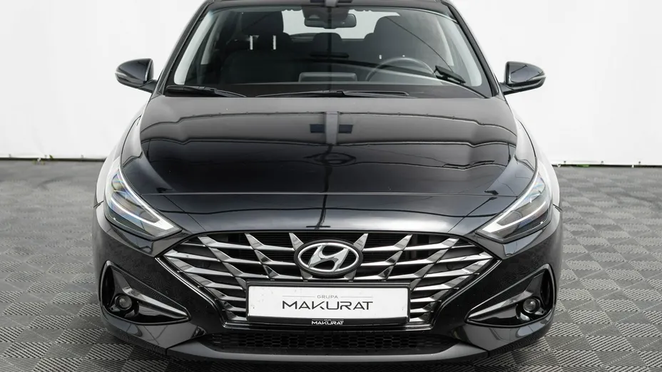 HYUNDAI i30 -