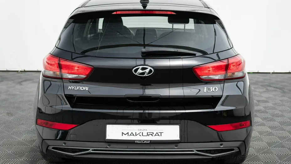 HYUNDAI i30 -