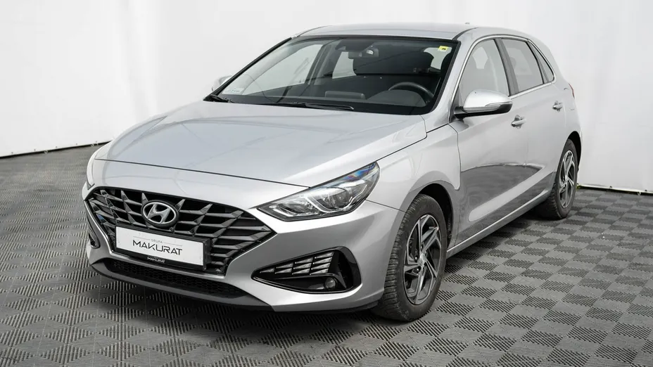 HYUNDAI i30 -