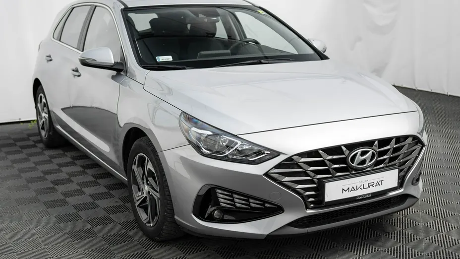 HYUNDAI i30 -